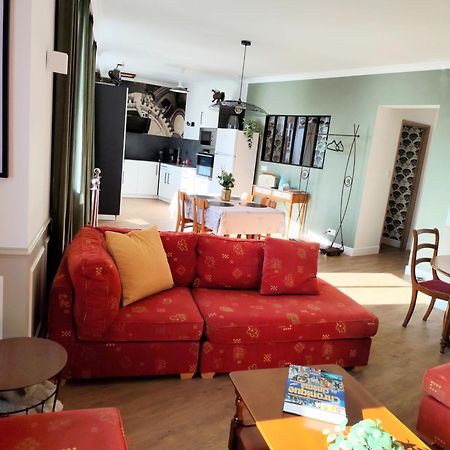 Ferienwohnung Le Familia Guer Exterior foto