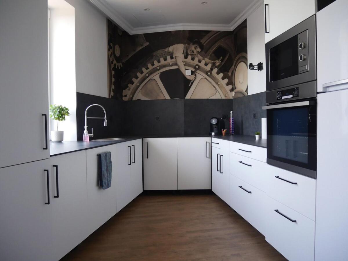 Ferienwohnung Le Familia Guer Exterior foto